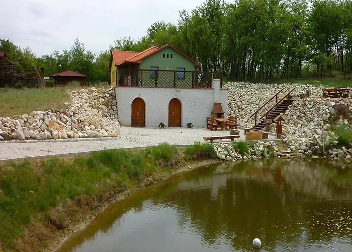 Farkasverem Vendeghaz