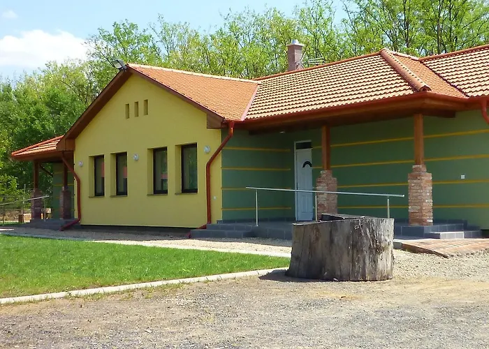 Pensiune Farkasverem Vendeghaz Nyírtura